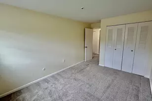 47 Edgelawn Ave, North Andover, MA 01845 - Photo 19