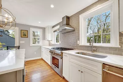 87 Payson Rd, Brookline, MA 02467 - Photo 13