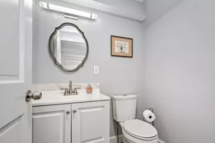 87 Payson Rd, Brookline, MA 02467 - Photo 17