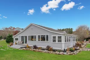 44 Oakdale Ave, Marion, MA 02738 - Photo 3