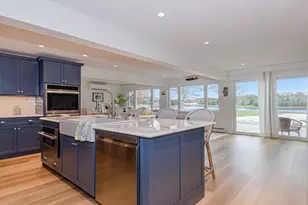 44 Oakdale Ave, Marion, MA 02738 - Photo 5