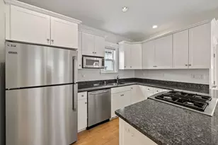 2536 Massachusetts Ave, Cambridge, MA 02140 - Photo 11