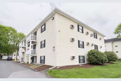 15 Houghton St #9, Worcester, MA 01604 - Photo 17