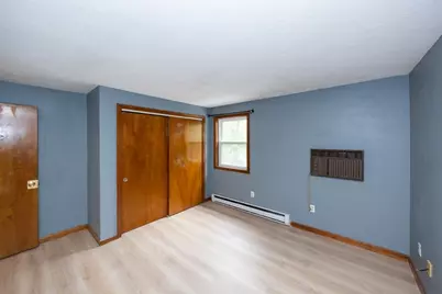 15 Houghton St #9, Worcester, MA 01604 - Photo 9
