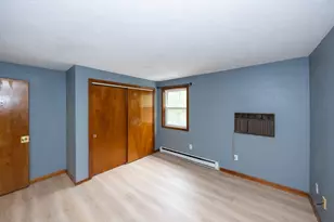 15 Houghton St, Worcester, MA 01604 - Photo 9