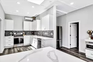 388 Sea St, Barnstable, MA 02601 - Photo 7