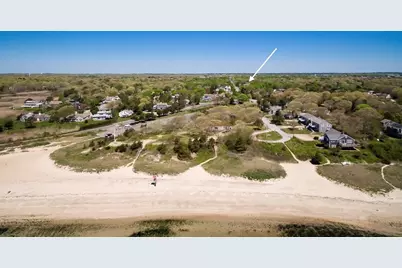 388 Sea St, Barnstable, MA 02601 - Photo 35