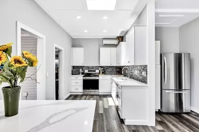 388 Sea St, Barnstable, MA 02601 - Photo 5