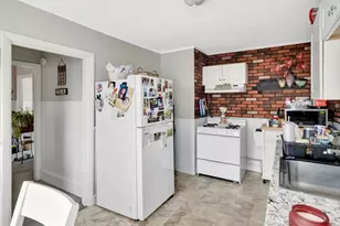 39 Church St, Mansfield, MA 02048 - Photo 9