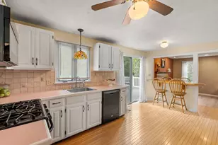 4 Fuller Pl, Franklin, MA 02038 - Photo 15