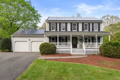 4 Fuller Pl, Franklin, MA 02038 - Photo 1