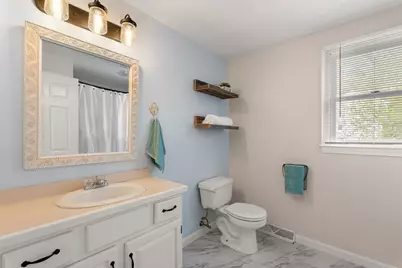 4 Fuller Pl, Franklin, MA 02038 - Photo 27