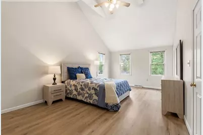 4 Fuller Pl, Franklin, MA 02038 - Photo 21
