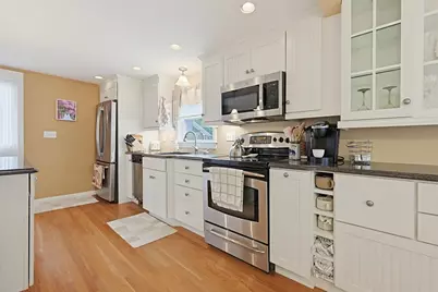 7 Lilac Court, Walpole, MA 02081 - Photo 5