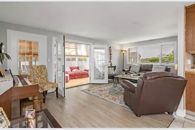 26 Reservoir Dr, Danvers, MA 01923 - Photo 5