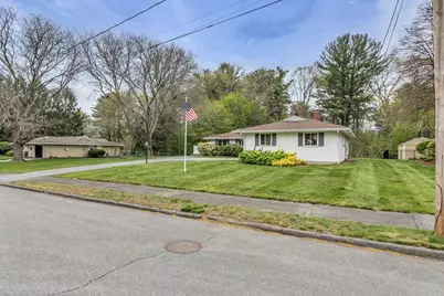 26 Reservoir Dr, Danvers, MA 01923 - Photo 33