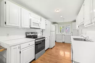 12 Steepletree Ln, Wayland, MA 01778 - Photo 5