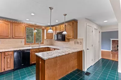 47 Cranberry Ln, Easton, MA 02375 - Photo 9