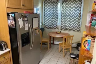 231 High St, Brookline, MA 02445 - Photo 3