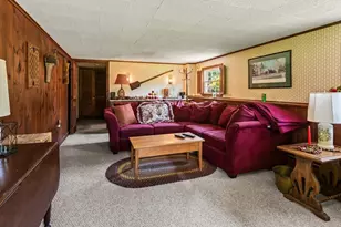 841 Dennison Dr, Southbridge, MA 01550 - Photo 33
