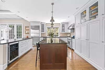 50 Oxford Street, Winchester, MA 01890 - Photo 7