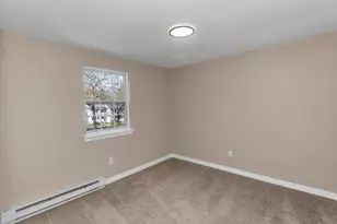 22 Warebrook Vlg, Ware, MA 01082 - Photo 11