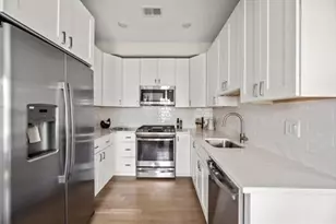 303 Maverick, Boston, MA 02128 - Photo 5