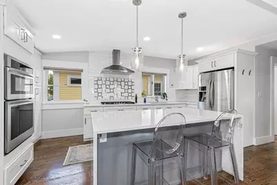 10 Grant St #2, Somerville, MA 02145 - Photo 5