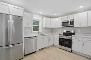 5 Russell Ave, Ashburnham, MA 01430 - Photo 13