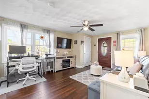 146 Main St, Clinton, MA 01510 - Photo 9