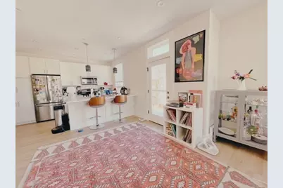 1246 Broadway #3, Somerville, MA 02144 - Photo 3