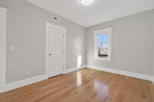 17 Chelmsford St, Boston, MA 02122 - Photo 15