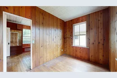 14 Hadwen Rd, Worcester, MA 01602 - Photo 21