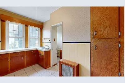 14 Hadwen Rd, Worcester, MA 01602 - Photo 5