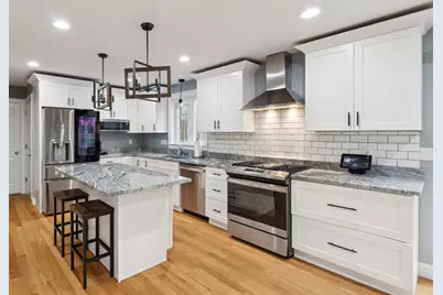 97 Glenwood Pl Ext, Rutland, MA 01543 - Photo 3