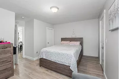 18 Pleasant St, Lowell, MA 01852 - Photo 13