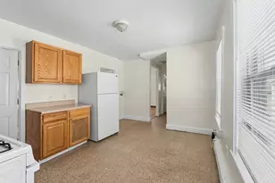 18 Pleasant St, Lowell, MA 01852 - Photo 19