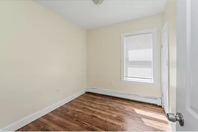 18 Pleasant St, Lowell, MA 01852 - Photo 27