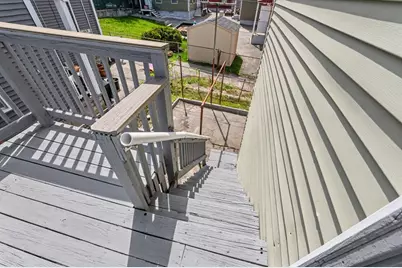 18 Pleasant St, Lowell, MA 01852 - Photo 37