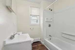 18 Pleasant St, Lowell, MA 01852 - Photo 21