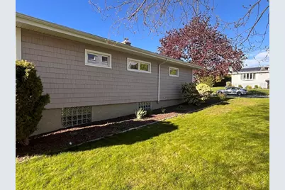 245 Cornell St, New Bedford, MA 02740 - Photo 7