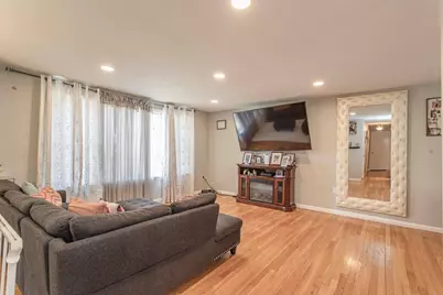 12 Dartmouth Drive, Milford, MA 01757 - Photo 9