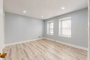28 Fifield St, Boston, MA 02122 - Photo 25