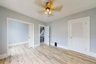 28 Fifield St, Boston, MA 02122 - Photo 15