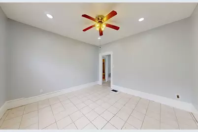 28 Fifield St, Boston, MA 02122 - Photo 7