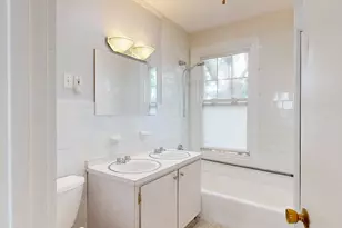 28 Fifield St, Boston, MA 02122 - Photo 19