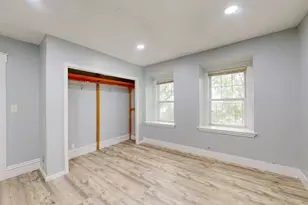28 Fifield St, Boston, MA 02122 - Photo 25