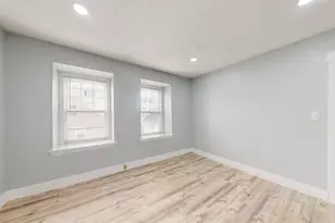 28 Fifield St, Boston, MA 02122 - Photo 21