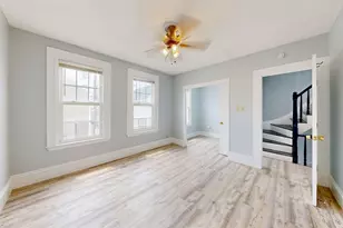 28 Fifield St, Boston, MA 02122 - Photo 11
