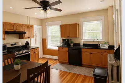 293 Cypress St, Brookline, MA 02445 - Photo 39